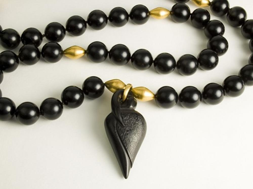 Rosebud Rosary Carved Jet,22ct gold beads